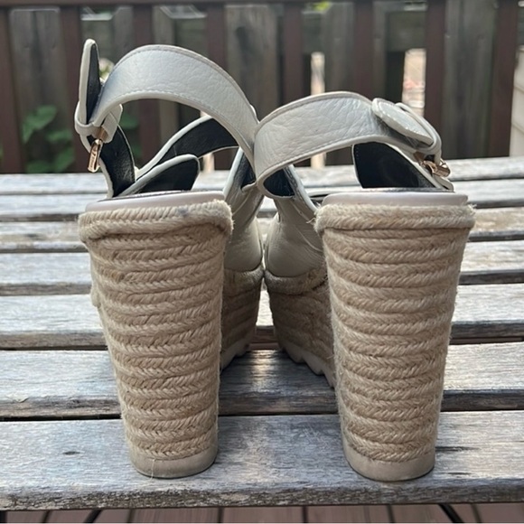 Coach Electra Turnlock espadrille wedge sandals in cream color - Picture 4 of 7